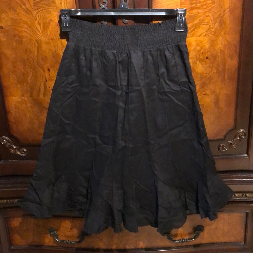 Grace elements Black knee length skirt size Small